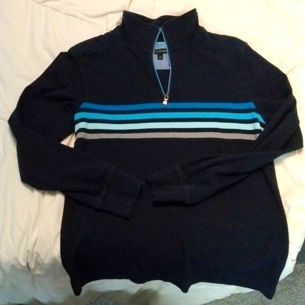 Banana Republic light pullover, M